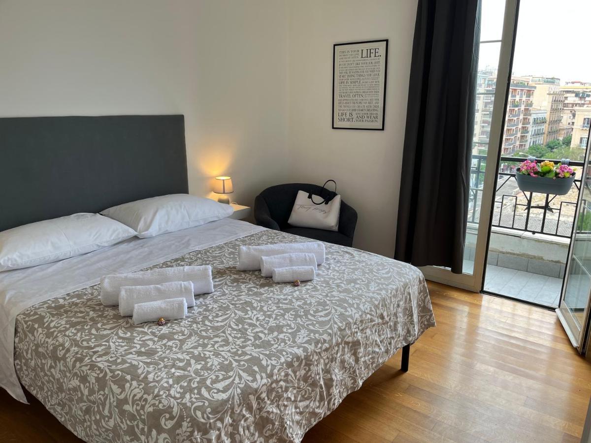 Politeama Suite In The Heart Of The City パレルモ エクステリア 写真